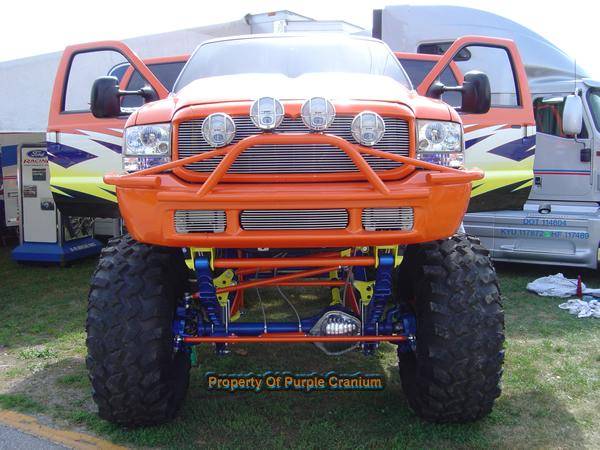 matt_rossi_2000_ford_excursion_001